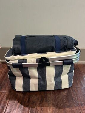 Picnic basket cooler